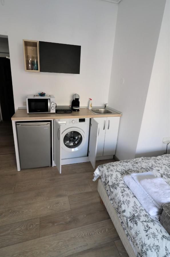 Lovely City Center Apartment - Free Minibar Bukareszt Zewnętrze zdjęcie